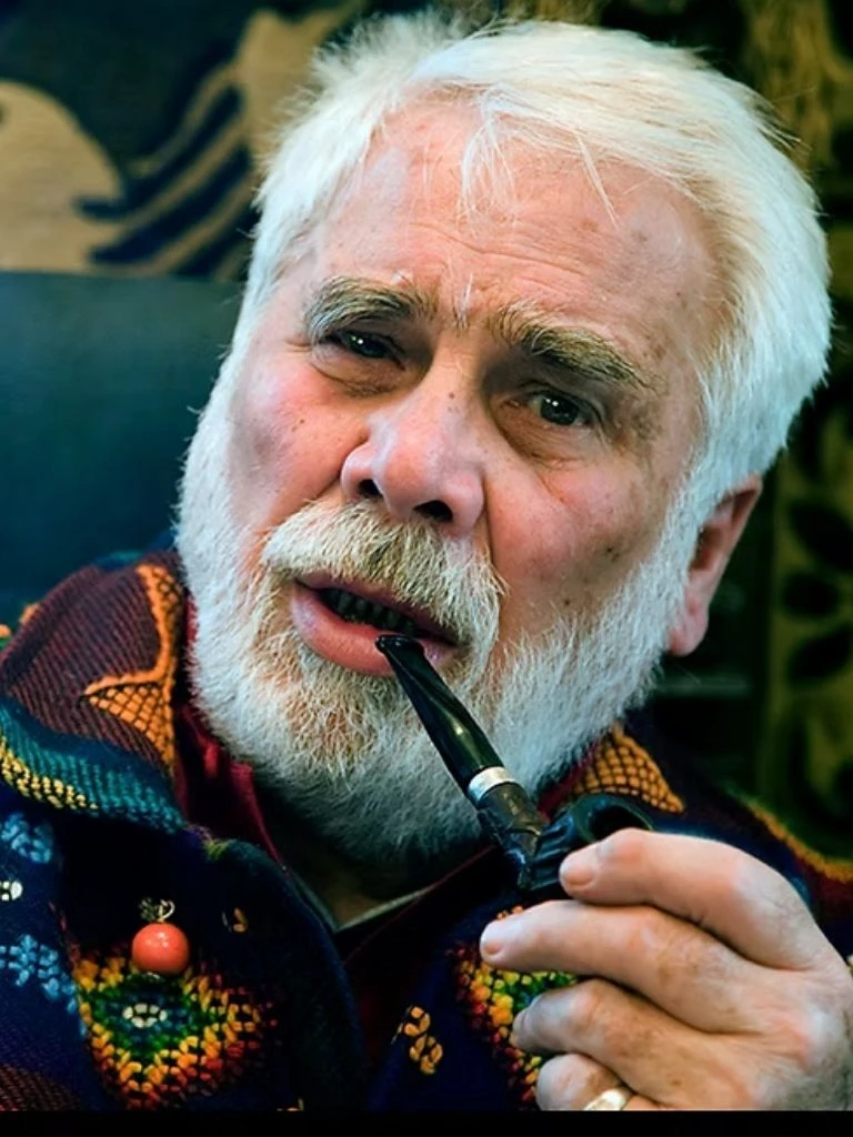 Andrzej Wawrzyniak Biography: Wiki, Age, Career, Height, Weight, Boyfriend, Net Worth & More